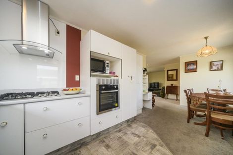 Photo of property in 10 Purdie Place, Milson, Palmerston North, 4414