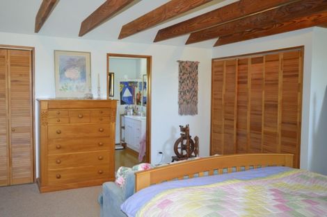 Photo of property in 49 Finlays Road, Windsor, Oamaru, 9491