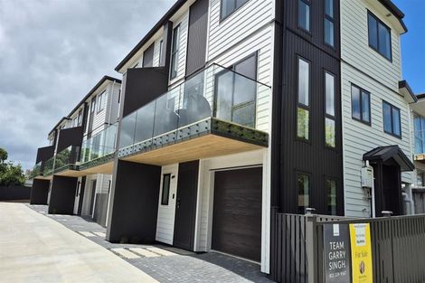 Photo of property in 2/7 Woolfield Road, Papatoetoe, Auckland, 2025