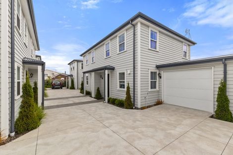 Photo of property in 2/24 Devon Street, Sydenham, Christchurch, 8023