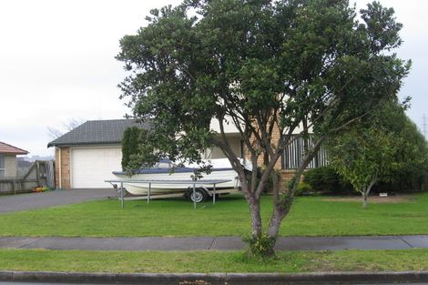 Photo of property in 37 Fernbrook Close, Burswood, Auckland, 2013
