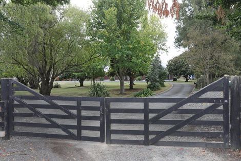 Photo of property in 455b State Highway 1, Bulls, 4894