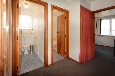 Photo of property in 14 Hanlon Street, Halfway Bush, Dunedin, 9010