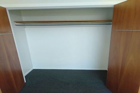 Photo of property in 5 Evelyn Place, Welbourn, New Plymouth, 4310