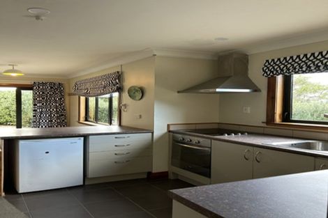 Photo of property in 41 Ashton Fitchett Drive, Brooklyn, Wellington, 6021