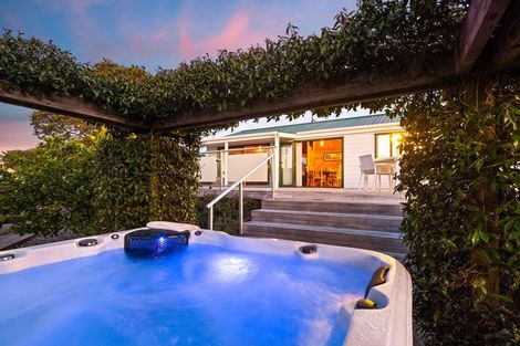 Photo of property in 201 Omaha Drive, Omaha, 0986