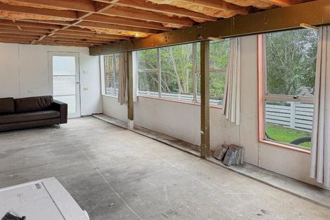 Photo of property in 2/36 Widmore Drive, Massey, Auckland, 0614