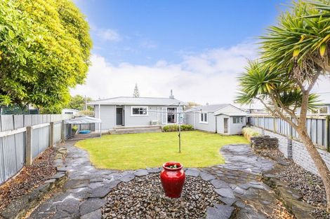 Photo of property in 327 Frankley Road, Ferndale, New Plymouth, 4310