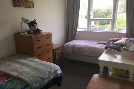 Photo of property in 1b Durham Street, Cannons Creek, Porirua, 5024