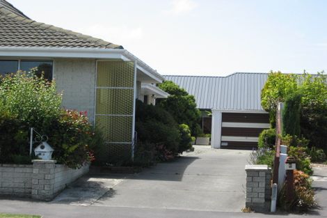 Photo of property in 8a Ansonby Street, Russley, Christchurch, 8042