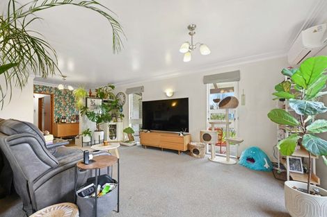 Photo of property in 56 Glen Lynne Avenue, Queenwood, Hamilton, 3210