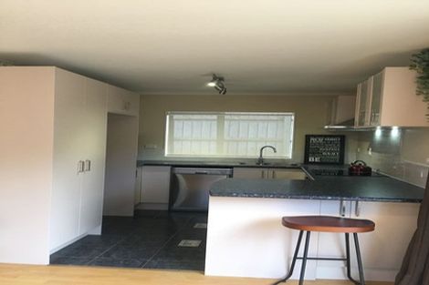 Photo of property in 22 Lynden Avenue, Hillcrest, Auckland, 0627