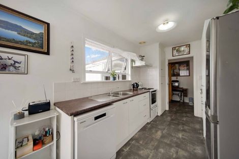 Photo of property in 57 Cargill Street, Papakura, 2110