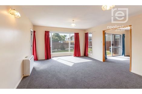 Photo of property in 1/99 Bayswater Crescent, Bromley, Christchurch, 8062