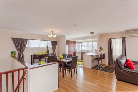 Photo of property in 1/15 Newington Road, Henderson, Auckland, 0612