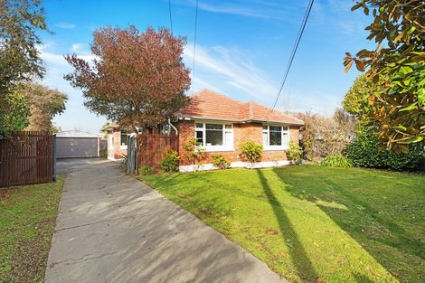 Photo of property in 210 Weston Road, St Albans, Christchurch, 8052