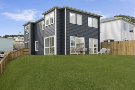 Photo of property in 124 Joseph Street, Flat Bush, Auckland, 2019