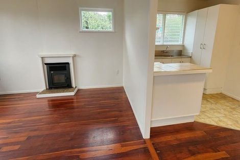Photo of property in 292 Birkdale Road, Birkdale, Auckland, 0626