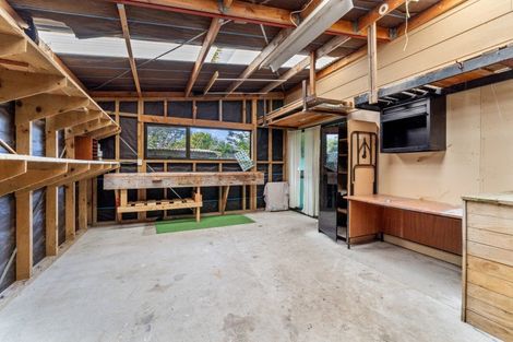 Photo of property in 215 Rangiuru Road, Otaki, 5512