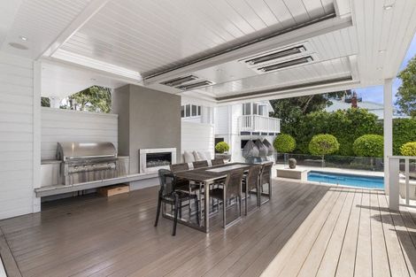 Photo of property in 4 Sentinel Road, Herne Bay, Auckland, 1011