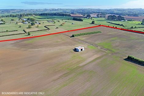 Photo of property in 142 Hutchings Road, Waiuku, 2682