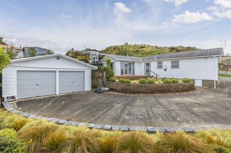 Photo of property in 244 Mitchell Street, Brooklyn, Wellington, 6021