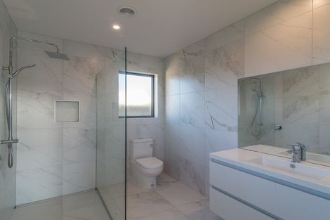 Photo of property in 12 Christow Court, Paraparaumu, 5032