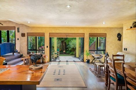 Photo of property in 14 Coral Court, Gulf Harbour, Whangaparaoa, 0930