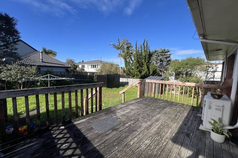 Photo of property in 2/6 Keldale Place, Forrest Hill, Auckland, 0620
