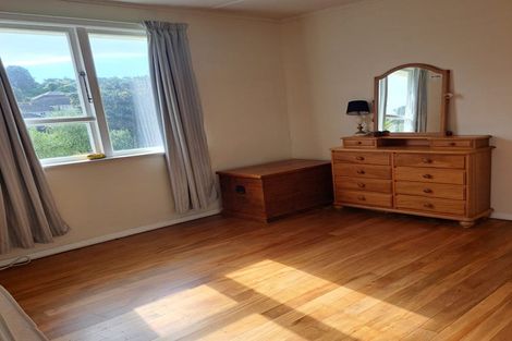 Photo of property in 96 Dimock Street, Titahi Bay, Porirua, 5022