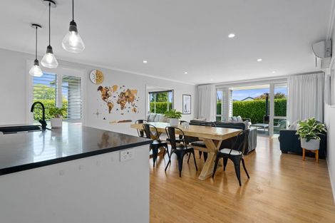 Photo of property in 1 Boyce Crescent, Cambridge, 3434