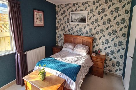 Photo of property in 6 Norton Park Avenue, Fairfield, Lower Hutt, 5011