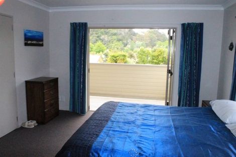 Photo of property in 60 Kauri Grove, Coromandel, 3506