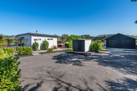 Photo of property in 31 Mcentee Road, Waitakere, Auckland, 0816