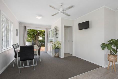Photo of property in 31 Athenree Road, Athenree, Katikati, 3177