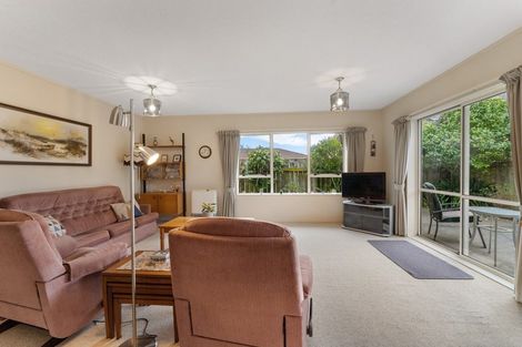 Photo of property in 8 Beach Haven Place, Paraparaumu Beach, Paraparaumu, 5032