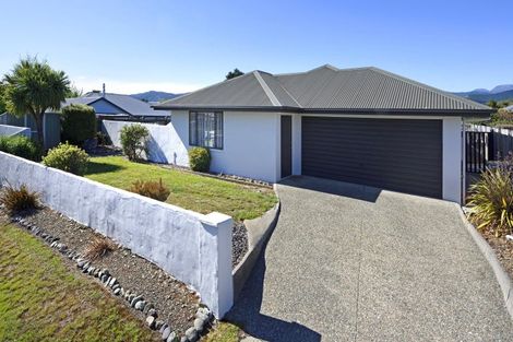 Photo of property in 70 Starveall Street, Brightwater, 7022