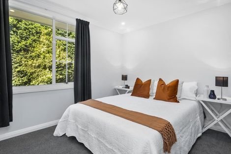 Photo of property in 102 Wakari Road, Helensburgh, Dunedin, 9010