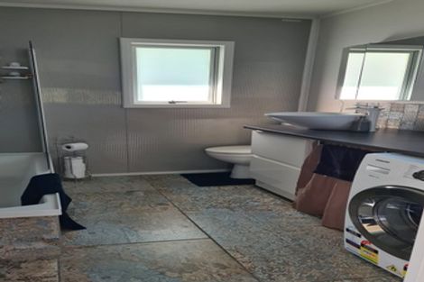 Photo of property in 106 Brandon Street, Featherston, 5710