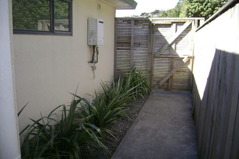 Photo of property in 1b Pollen Street, Johnsonville, Wellington, 6037