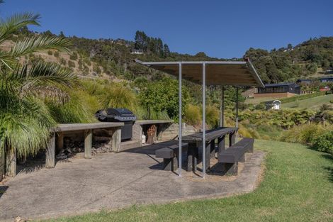 Photo of property in 36 Spikes Way, Whitianga, 3510