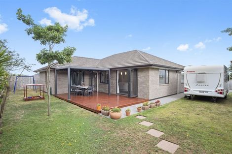 Photo of property in 85 Beatty Road, Pukekohe, 2120