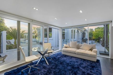 Photo of property in 306 Jervois Road, Herne Bay, Auckland, 1011