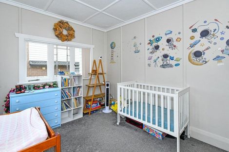 Photo of property in 10a Sturdee Road, Manurewa, Auckland, 2102