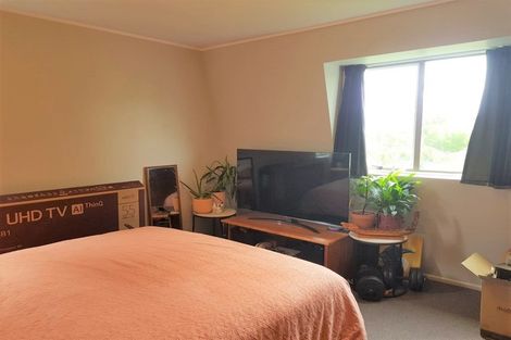 Photo of property in 1/2 Ararino Street, Trentham, Upper Hutt, 5018