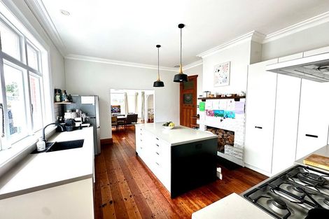 Photo of property in 80 Campbell Street, Karori, Wellington, 6012