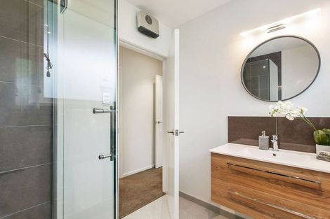 Photo of property in 1/46 Thornycroft Street, Fendalton, Christchurch, 8052