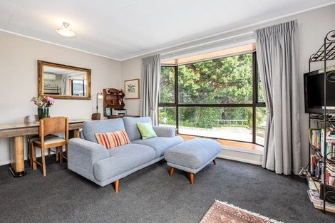Photo of property in 226 Dowse Drive, Maungaraki, Lower Hutt, 5010