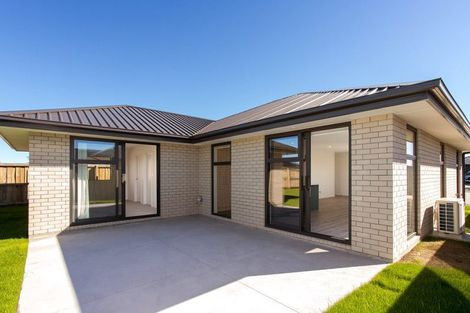 Photo of property in 4 Herridge Street, Woodend, 7691