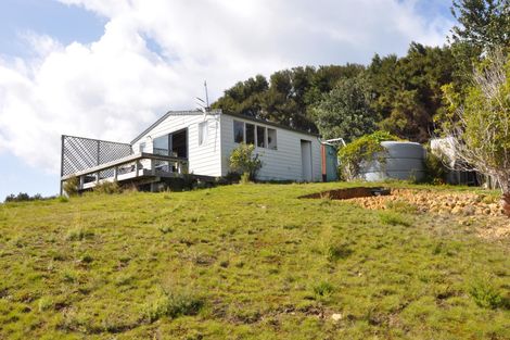 Photo of property in 11 Edith Ridge Road, Kawau Island, 0920